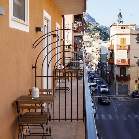Le Tre More Giardini Naxos Εξωτερικό φωτογραφία
