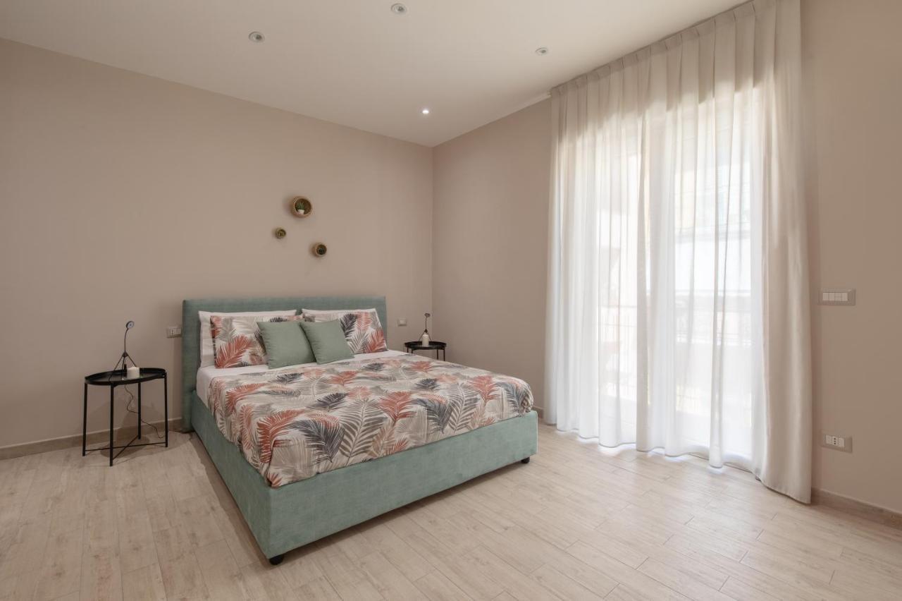 Le Tre More Giardini Naxos Εξωτερικό φωτογραφία