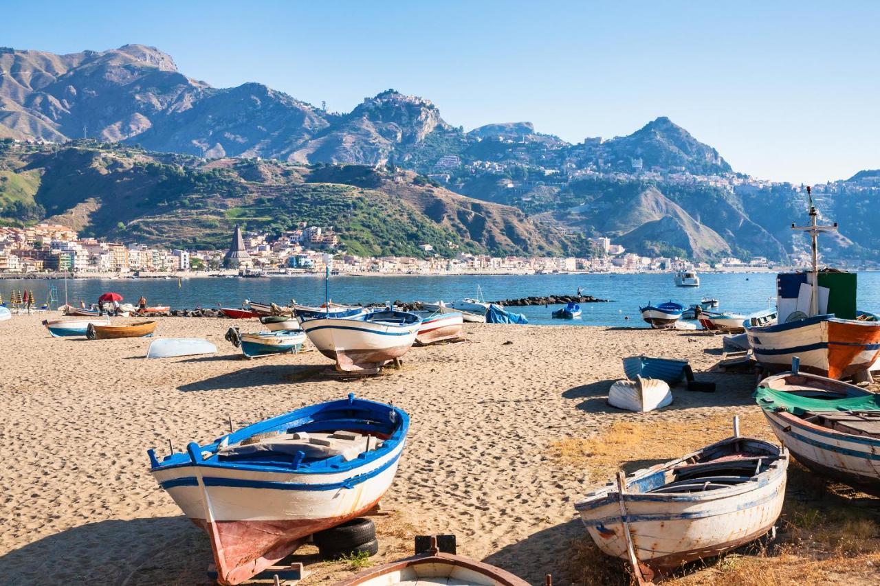 Le Tre More Giardini Naxos Εξωτερικό φωτογραφία