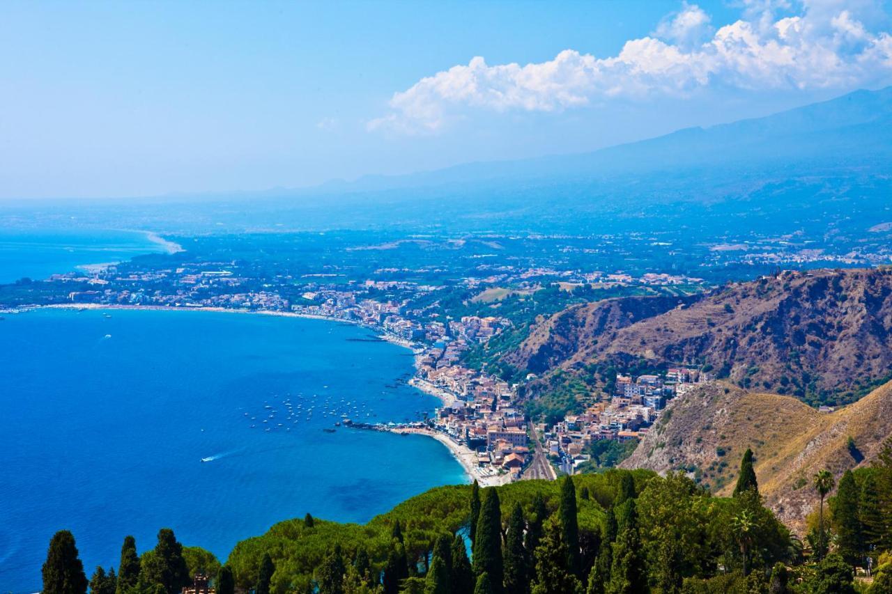 Le Tre More Giardini Naxos Εξωτερικό φωτογραφία